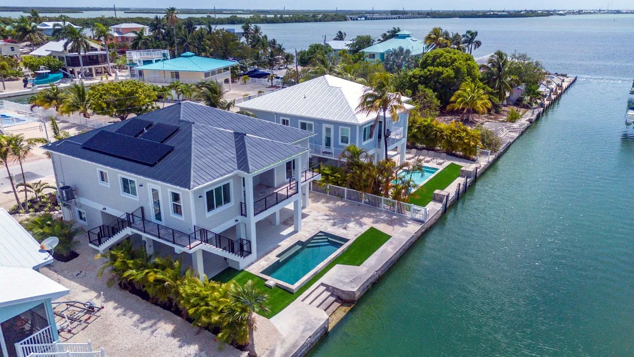 Aerial view of Ocean Shores, Cudjoe Key